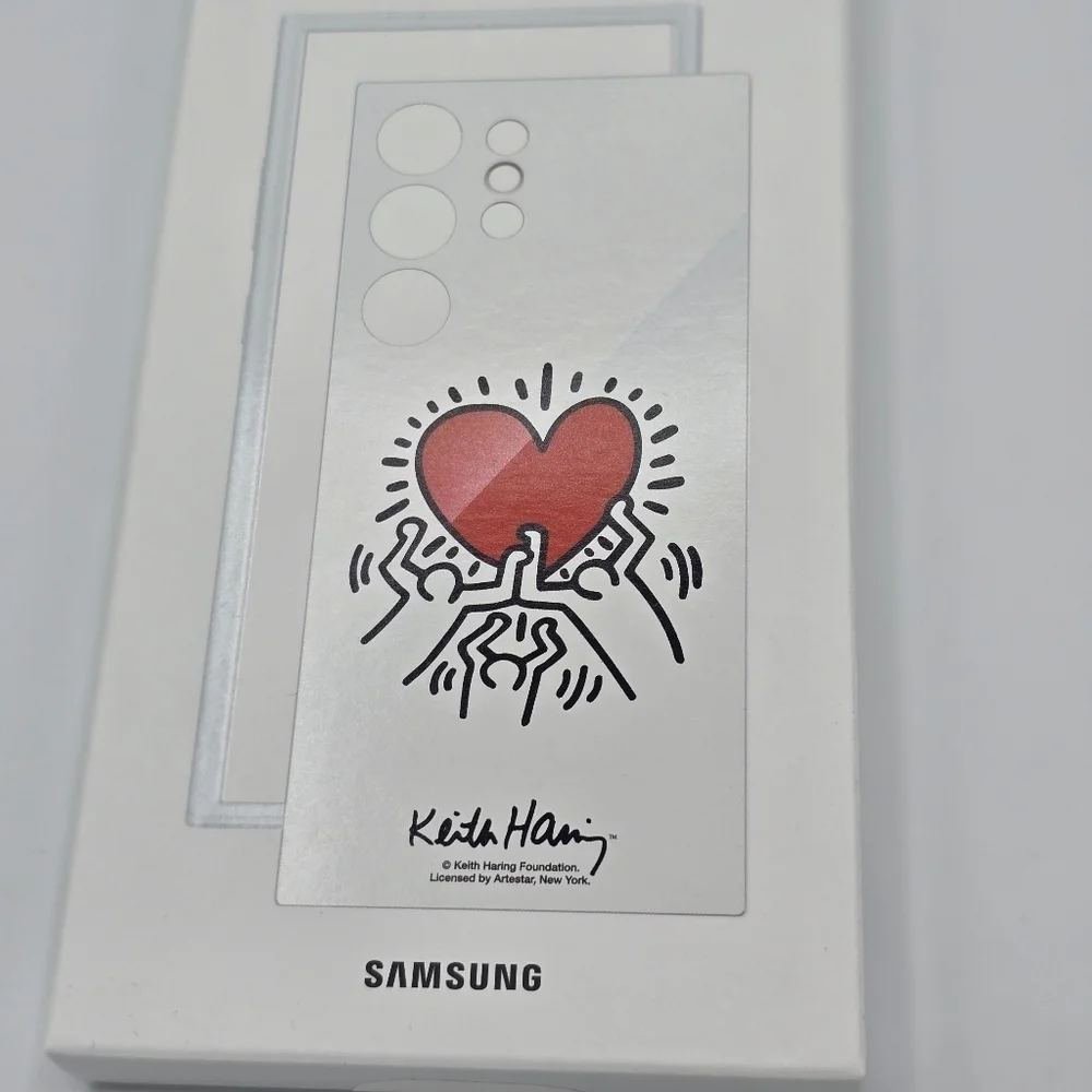 ⭐️40% Off⭐️ Samsung Galaxy S24 Ultra Keith Haring Flipsuit Case